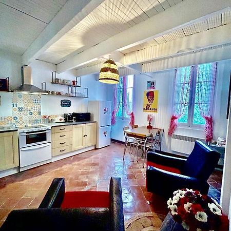 Un Moment Suspendu Apartment Aix-en-Provence Bagian luar foto