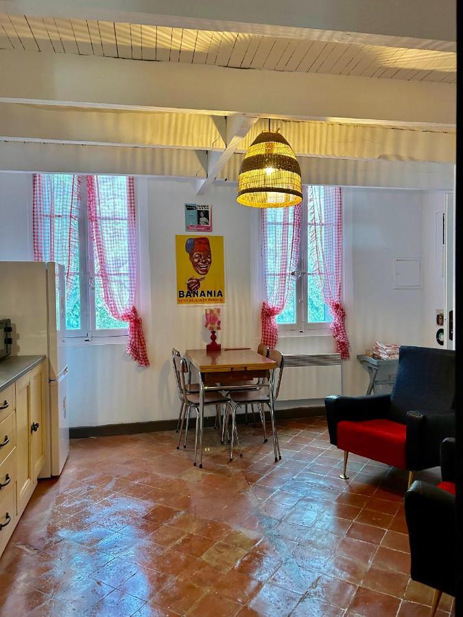 Un Moment Suspendu Apartment Aix-en-Provence Bagian luar foto